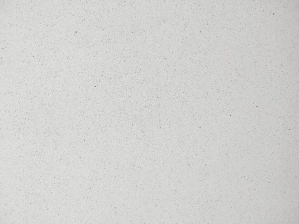 EV208 Frost White
